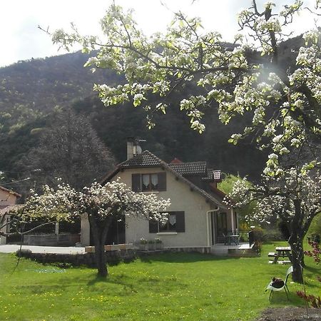 Bed and Breakfast Au Vieux Tilleul Veynes Exterior foto
